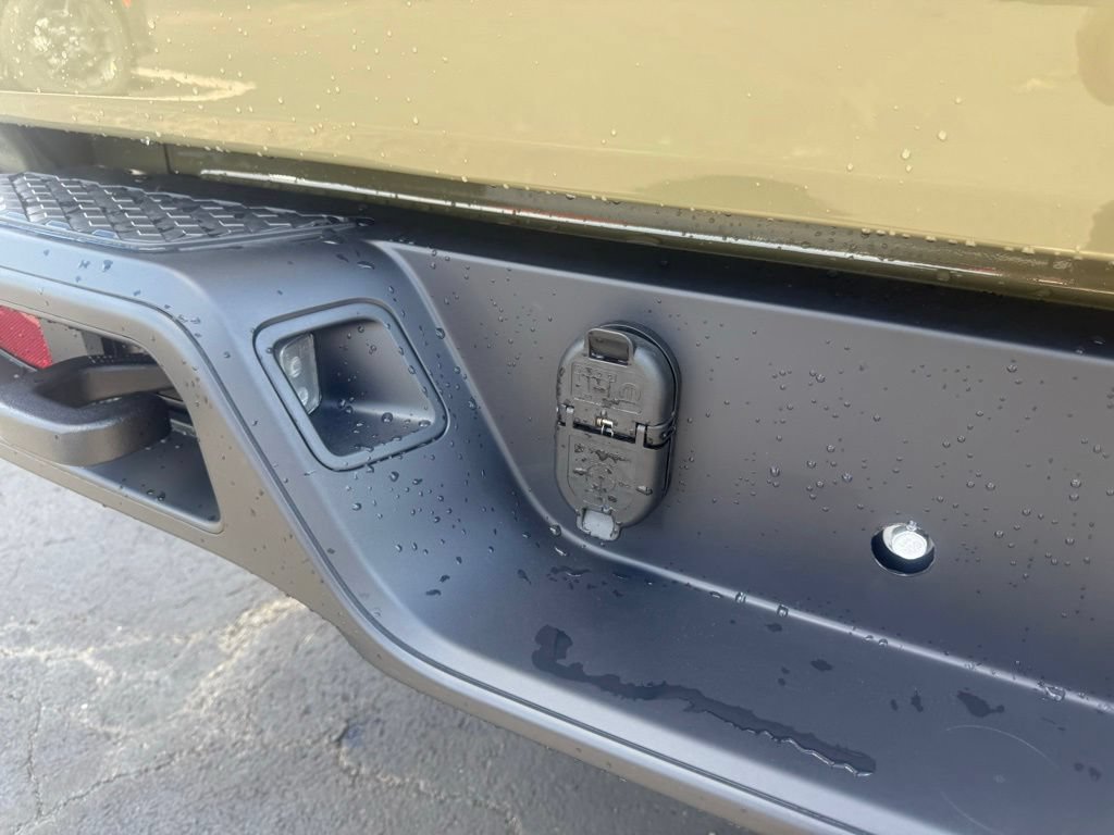 New 2026 Jeep Gladiator Willys AWD/4WD image 43