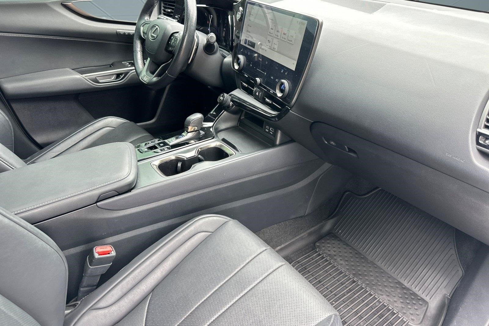 Used 2024 Lexus NX 450h+ F Sport AWD/4WD image 33