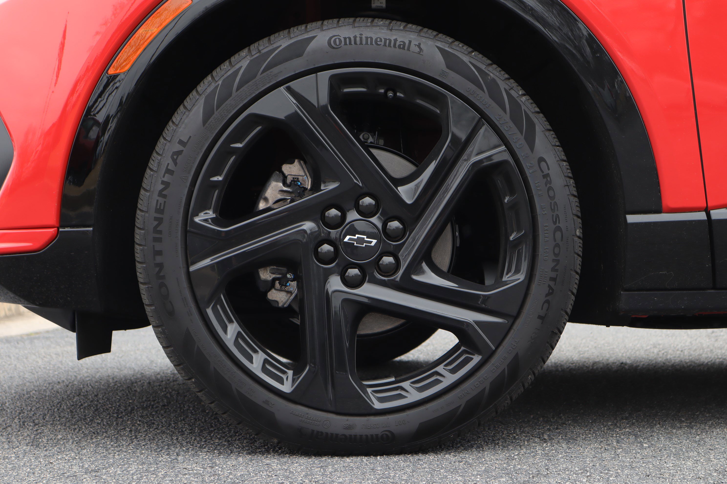 Used 2025 Chevrolet Equinox EV RS w/ Convenience Package II image 28