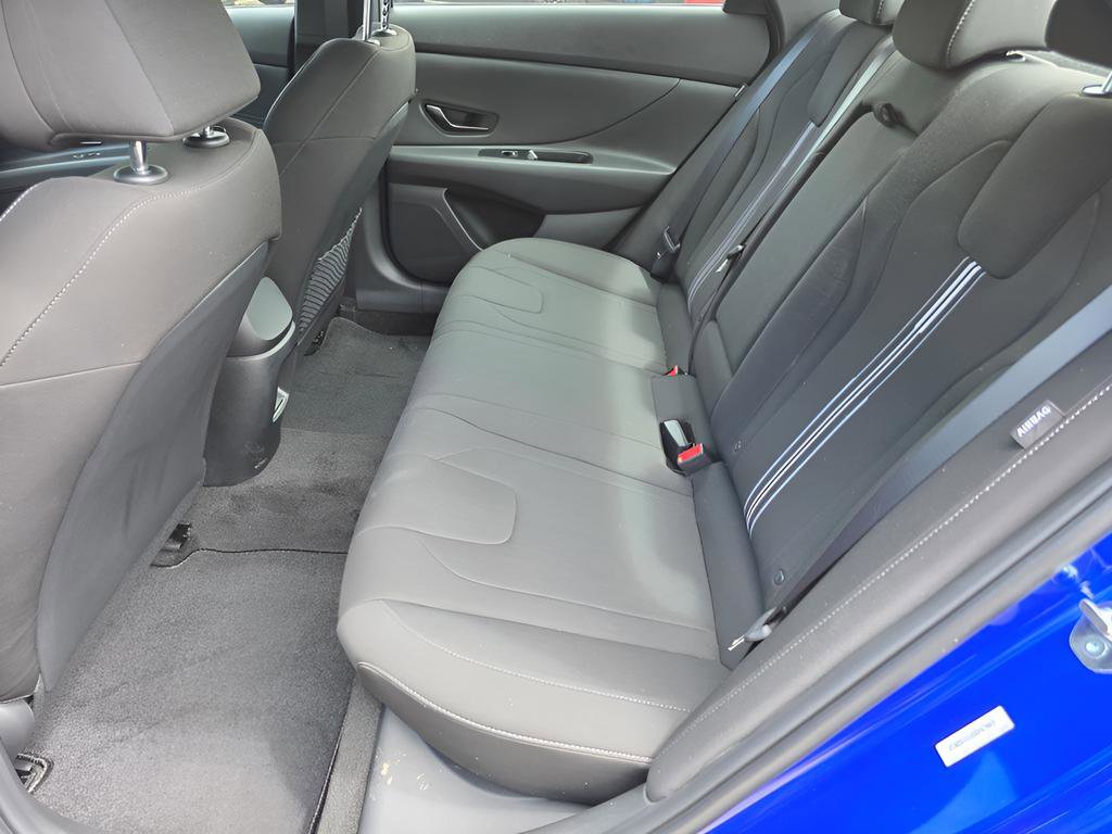 New 2026 Hyundai Elantra SEL Sport Premium FWD image 11