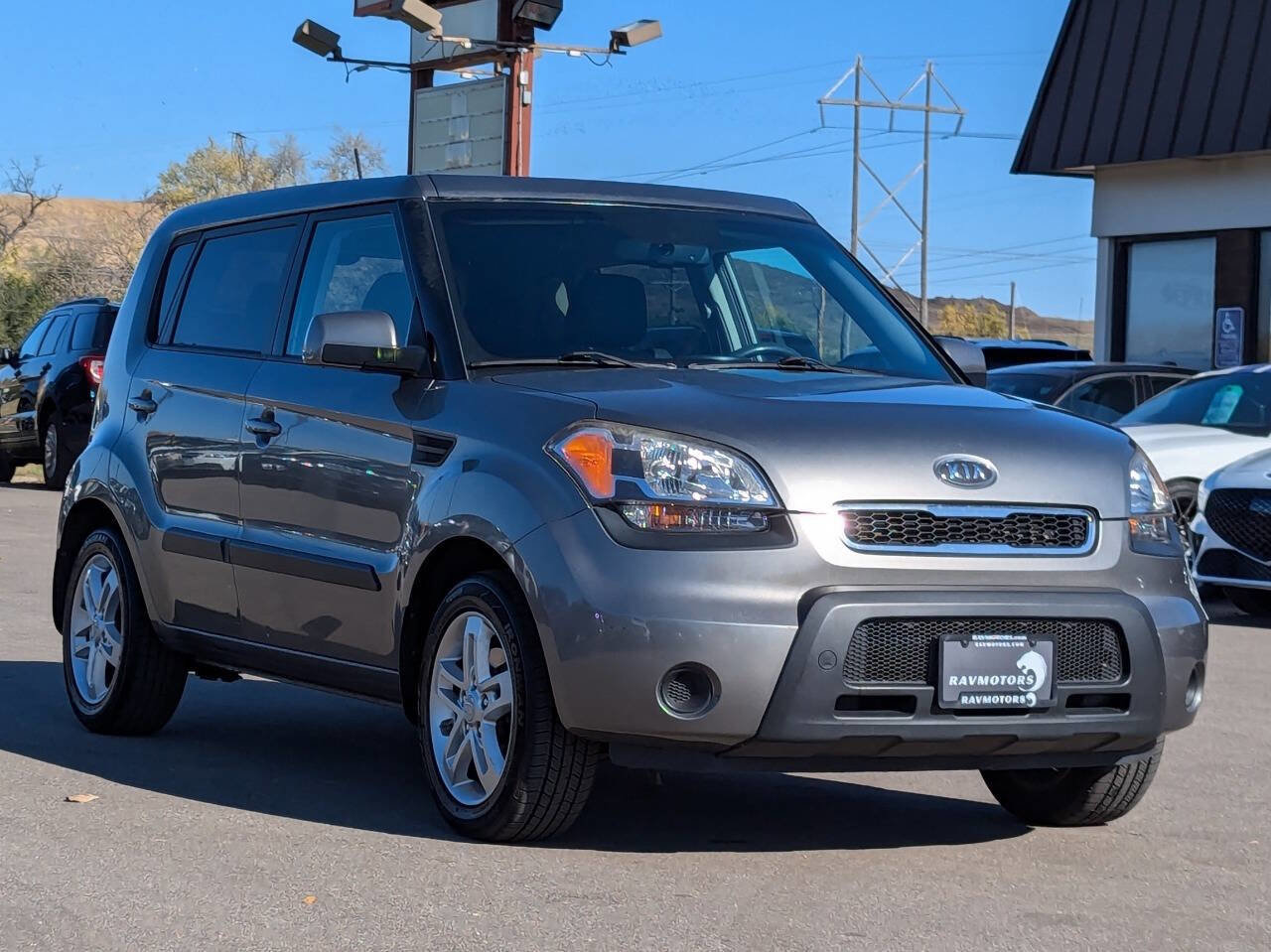 Used 2011 Kia Soul + w/ Audio Pkg image 6
