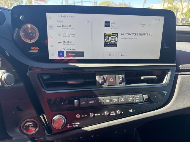 Used 2025 Lexus ES 300h F Sport FWD image 18