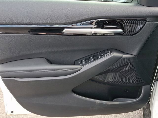 Certified 2025 Kia Seltos EX w/ EX Sunroof Package image 13