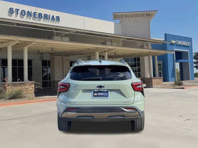 Certified 2024 Chevrolet Trax ACTIV w/ Driver Confidence Package FWD image 6