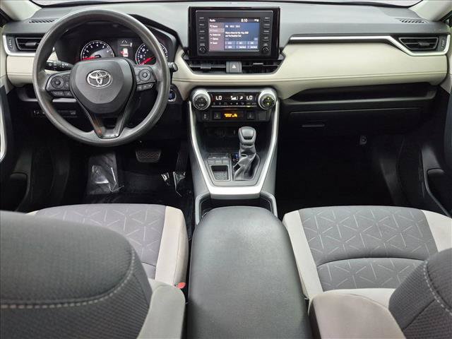 Used 2019 Toyota RAV4 XLE w/ Convenience Package FWD image 18