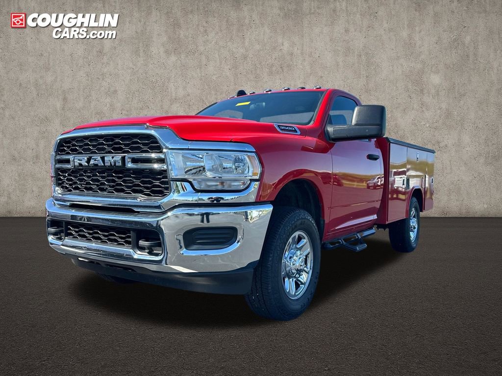 Used 2023 RAM 3500 Tradesman w/ Chrome Appearance Group AWD/4WD image 3