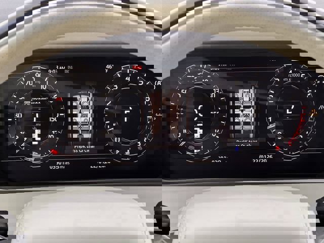 Used 2018 Land Rover Range Rover Velar R-Dynamic HSE image 14