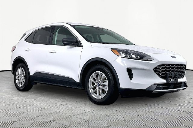 Used 2022 Ford Escape SE FWD image 2