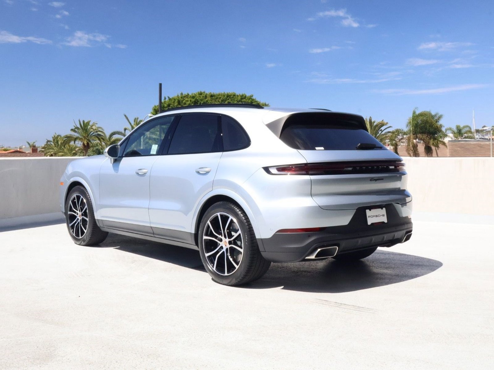 New 2026 Porsche Cayenne video 3