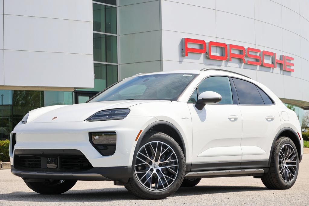 New 2026 Porsche Macan 4 Electric AWD/4WD image 6