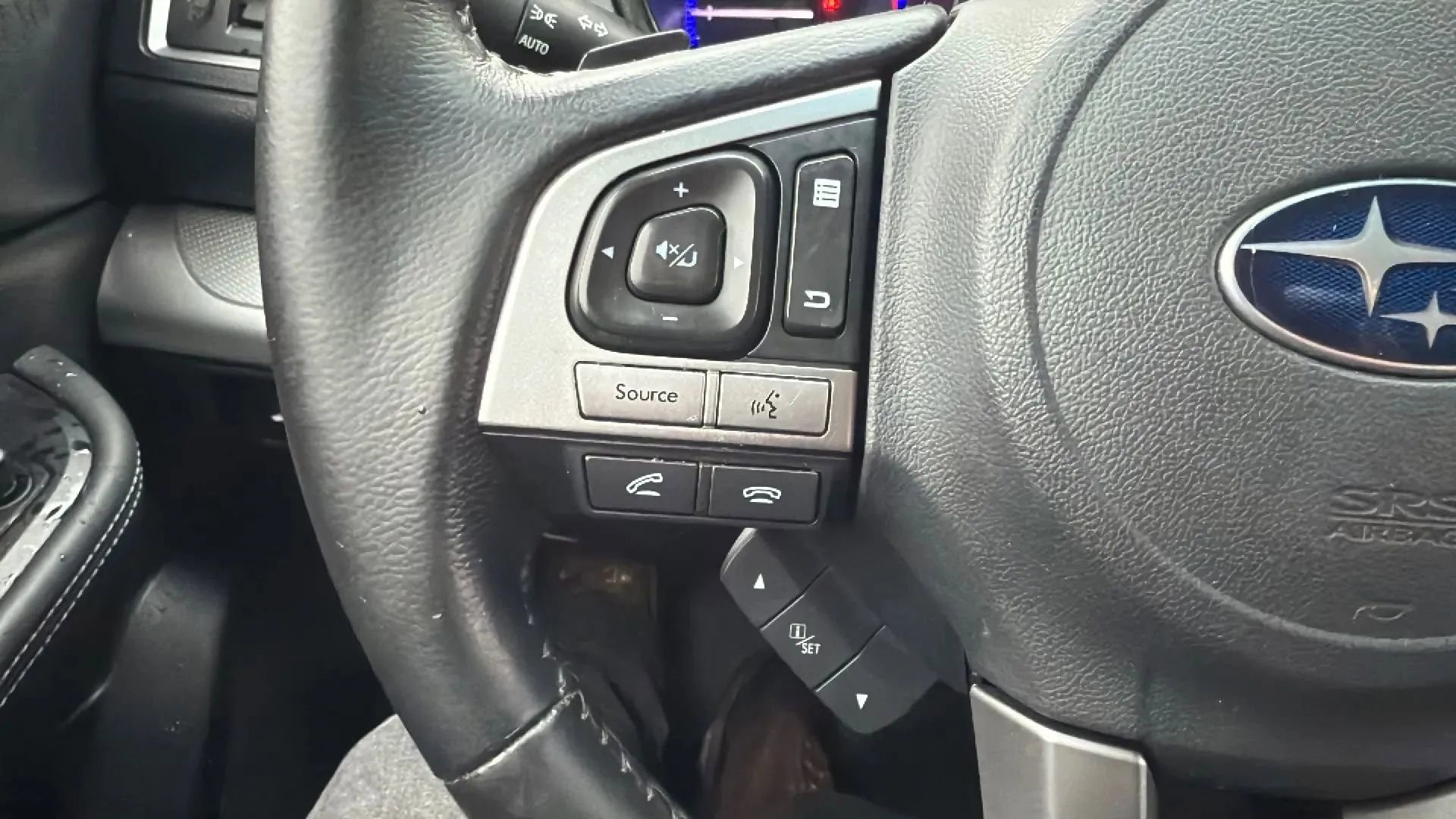 Used 2016 Subaru Legacy 2.5i Premium image 12