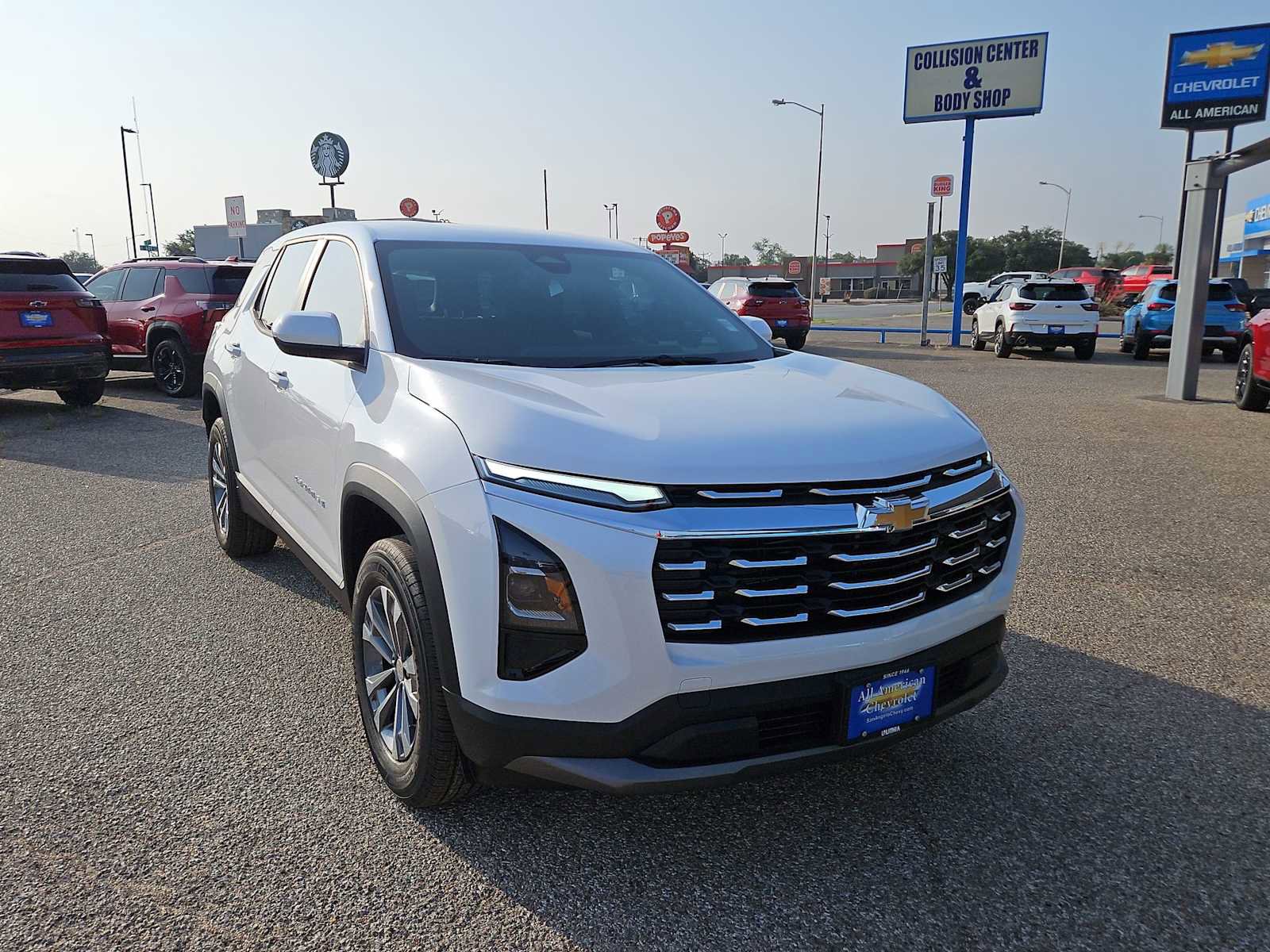 New 2026 Chevrolet Equinox LT FWD image 2