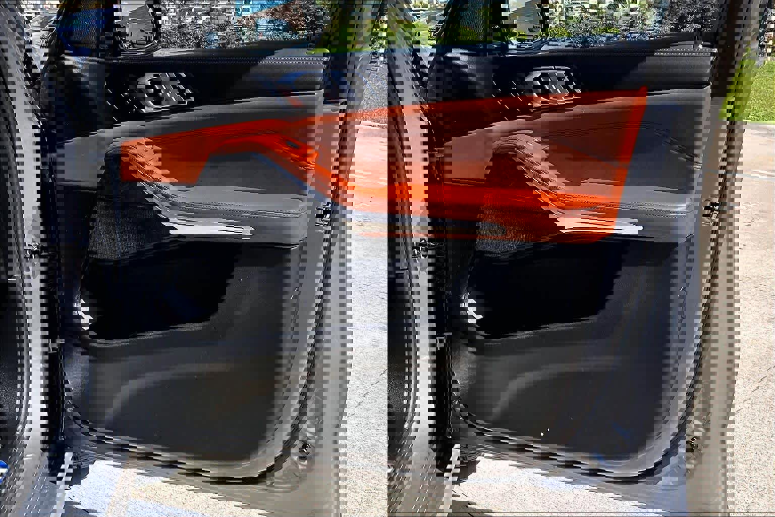 Used 2024 BMW X7 xDrive40i w/ M Sport Package AWD/4WD image 23