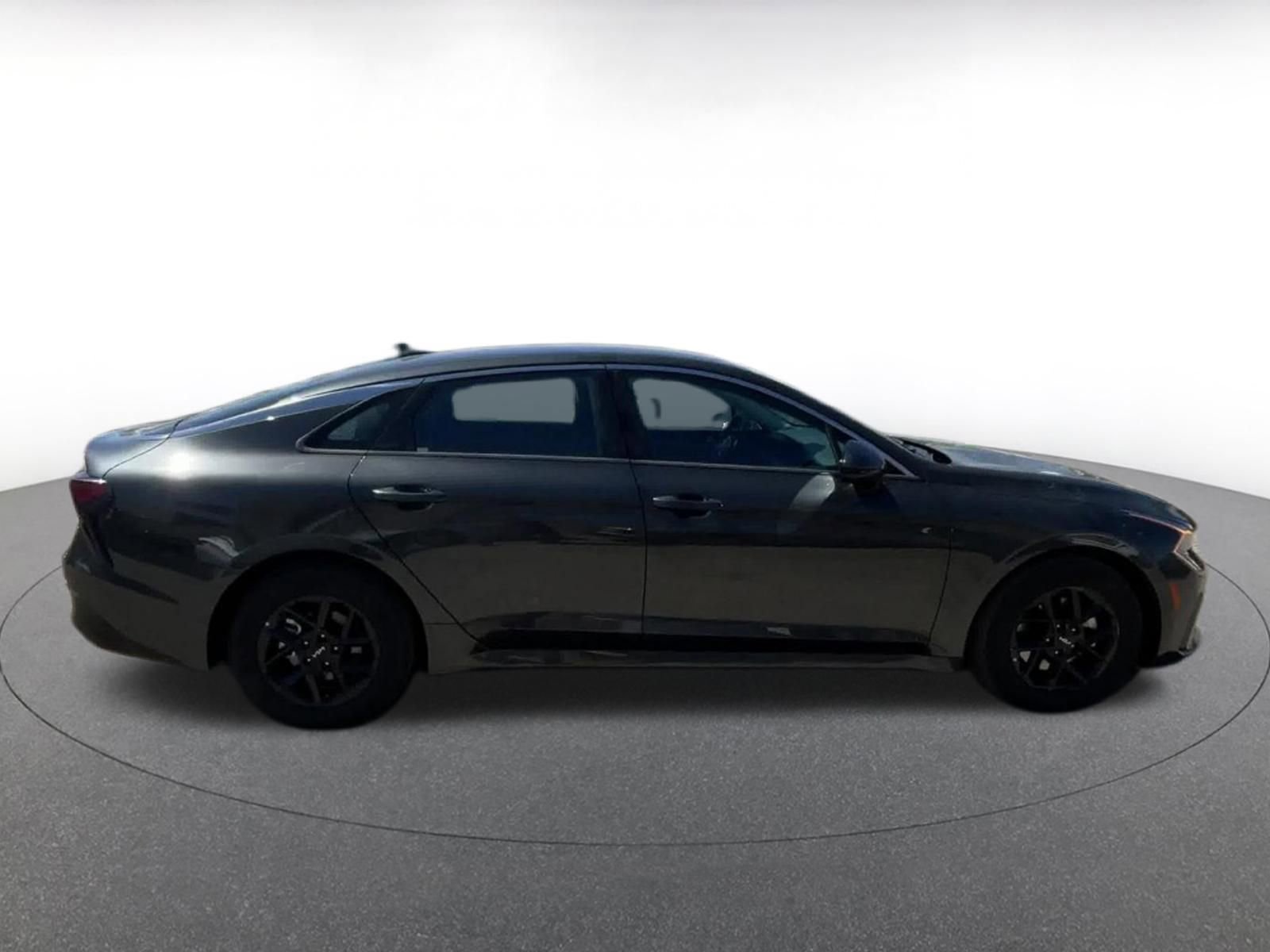 Used 2025 Kia K5 LXS image 16