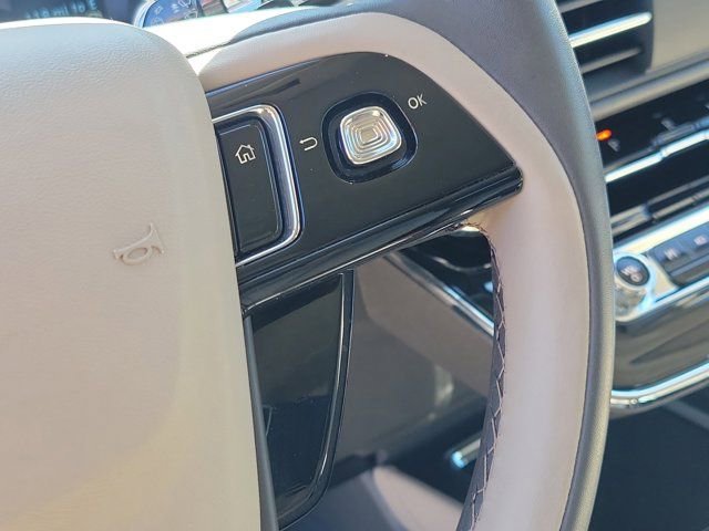 Certified 2023 Lincoln Corsair FWD image 25