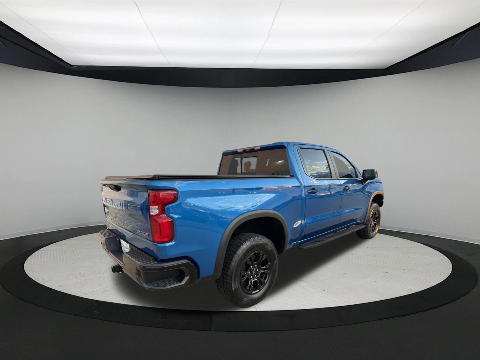 Used 2022 Chevrolet Silverado 1500 ZR2 w/ Technology Package image 7