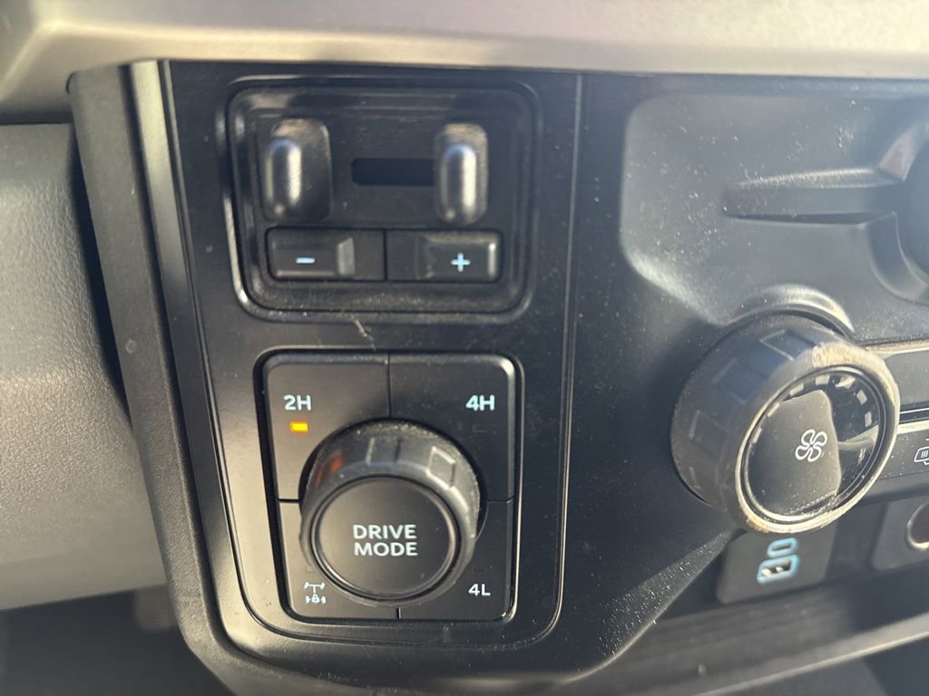 Used 2024 Ford F250 XL w/ STX Appearance Package image 19