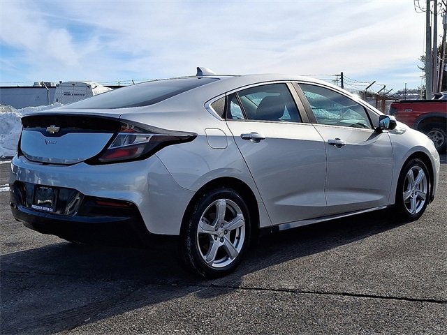 Used 2017 Chevrolet Volt LT w/ Comfort Package image 4