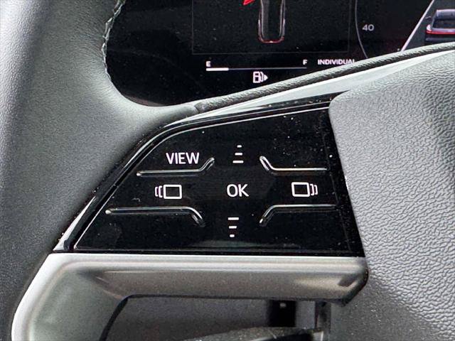 Used 2025 Audi Q5 Premium w/ Convenience Package AWD/4WD image 25