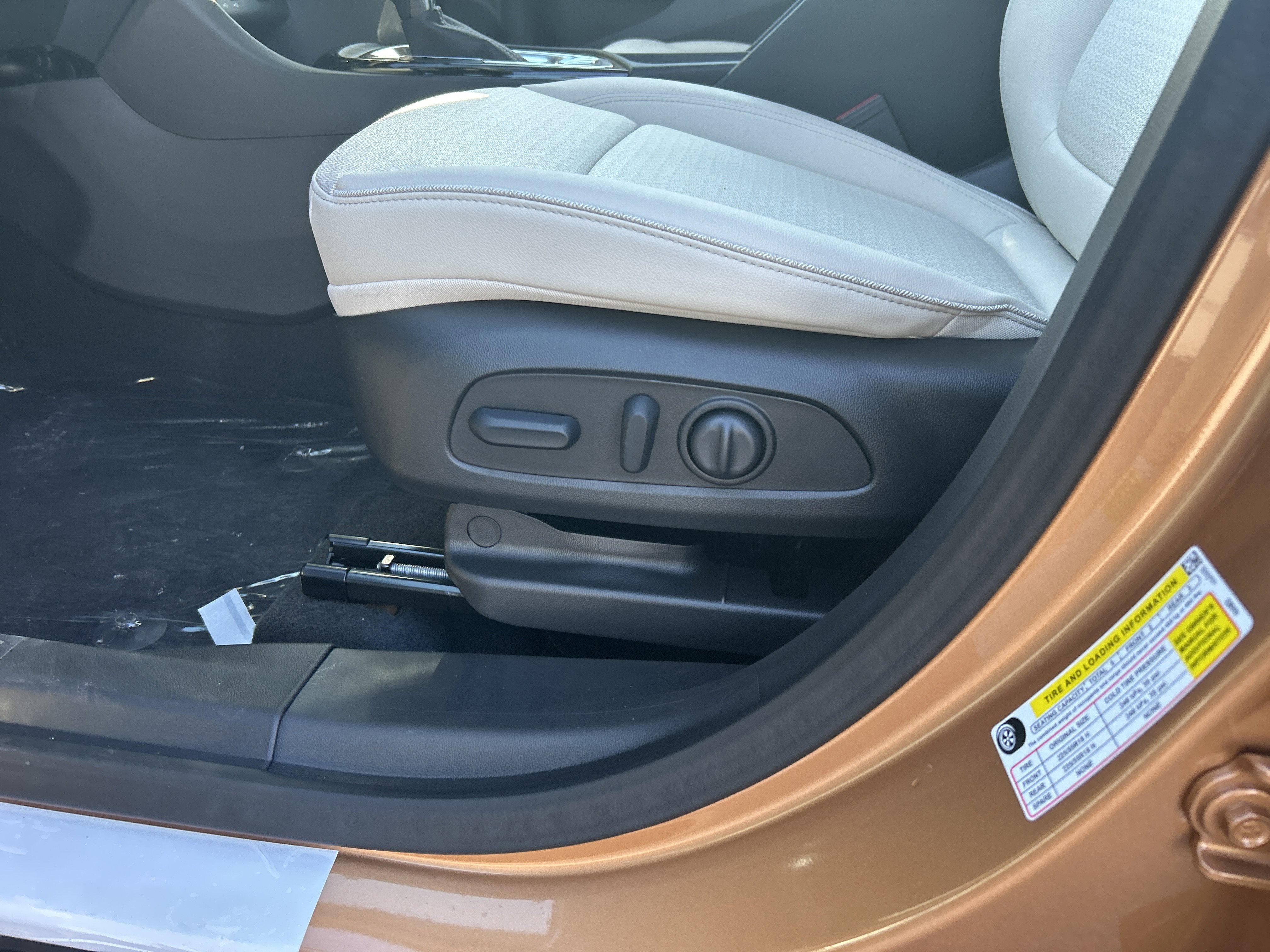 New 2026 Buick Encore GX Preferred w/ Comfort Package AWD/4WD image 14