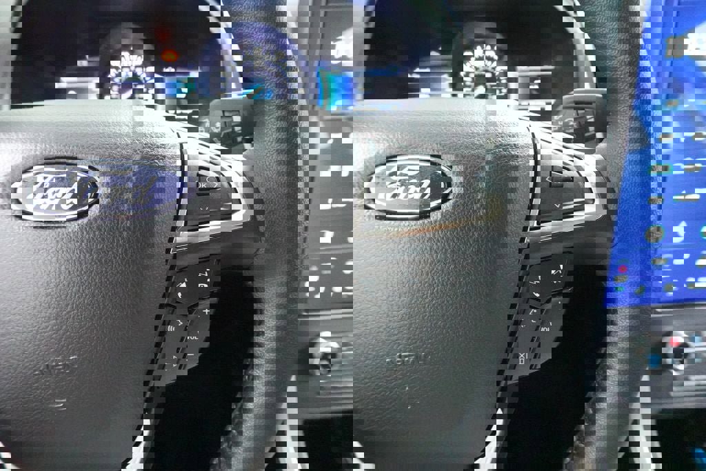 Certified 2023 Ford Edge SEL AWD/4WD image 13