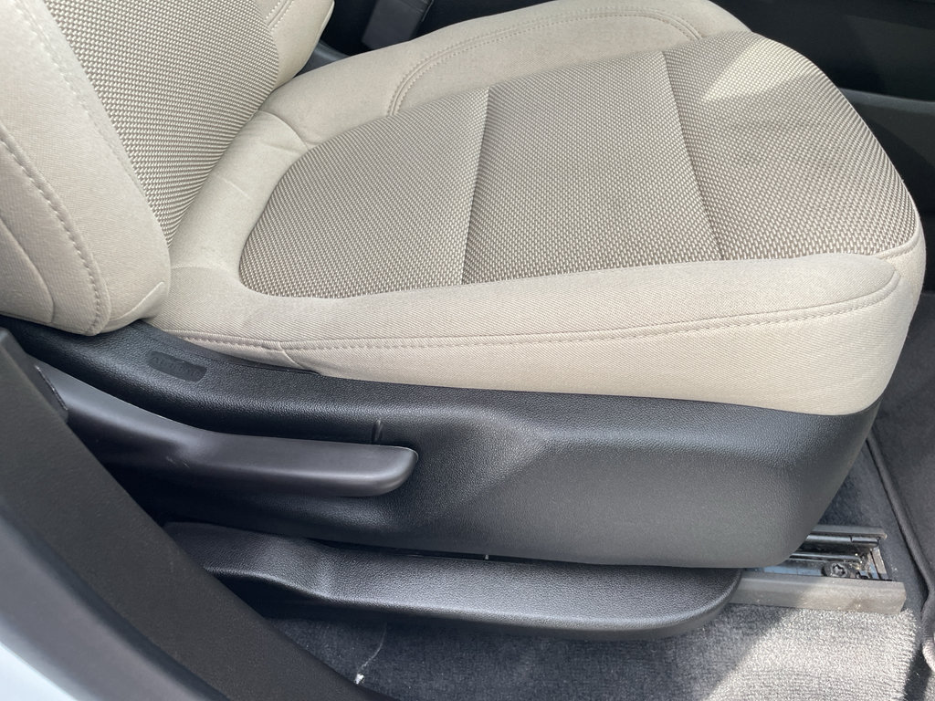 Used 2023 Chevrolet Traverse LS w/ Safety Package AWD/4WD image 79