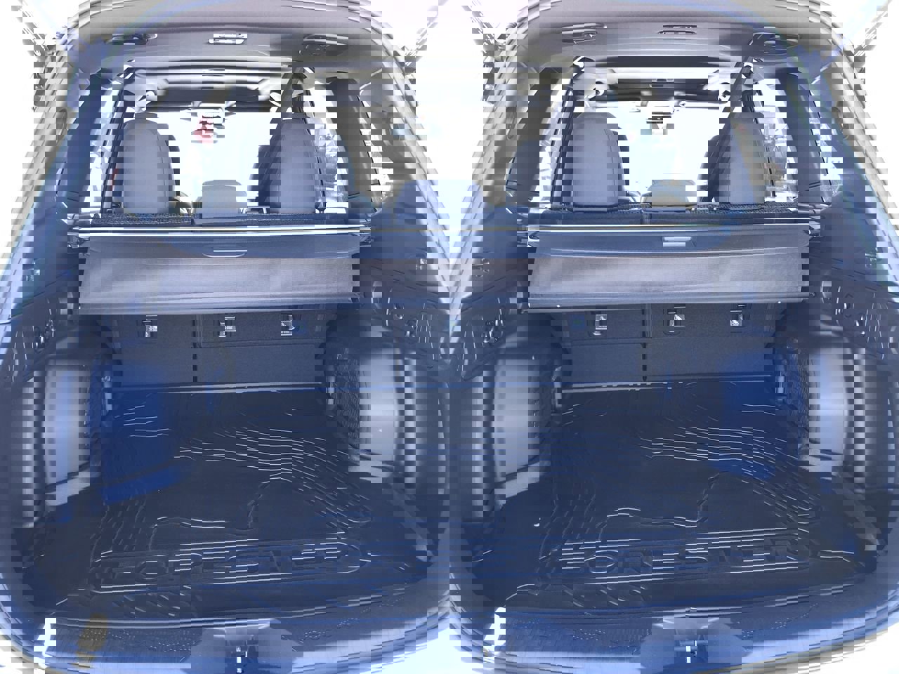 Used 2025 Subaru Forester Premium image 9