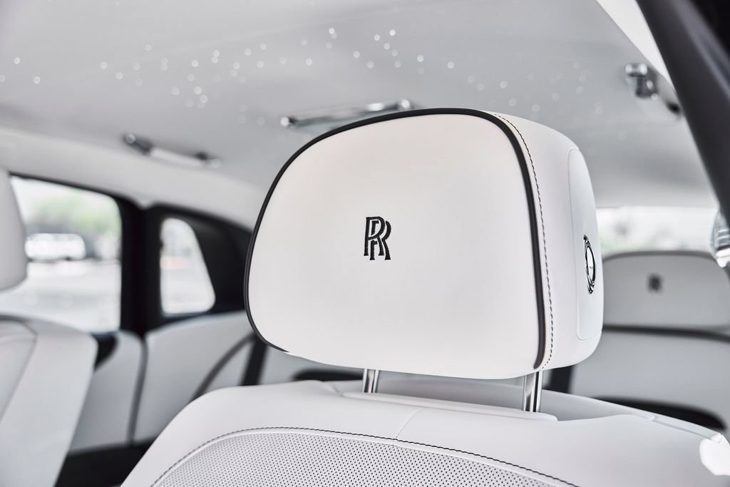 Used 2026 Rolls-Royce Ghost RWD image 50