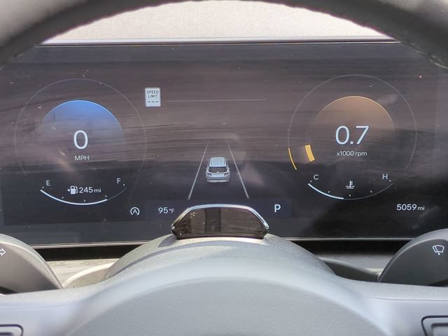 Certified 2025 Hyundai Tucson Limited FWD image 30