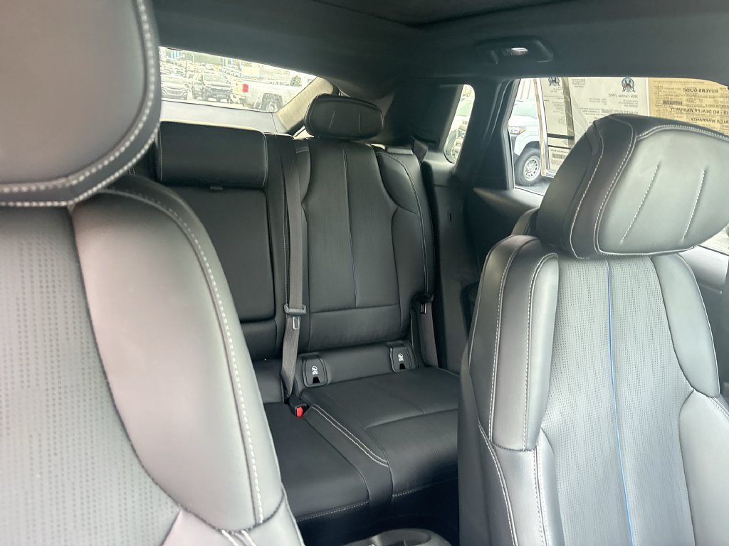 Used 2024 Cadillac Lyriq Luxury RWD image 35