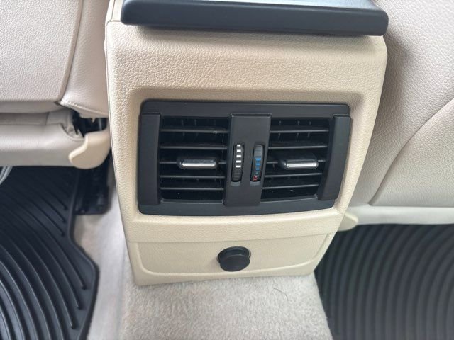 Used 2014 BMW 228i Coupe image 13