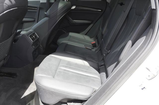 Used 2018 Audi Q5 Prestige w/ Prestige Package AWD/4WD image 24