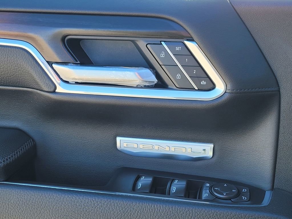 New 2026 GMC Sierra 1500 Denali w/ Denali Reserve Package image 28
