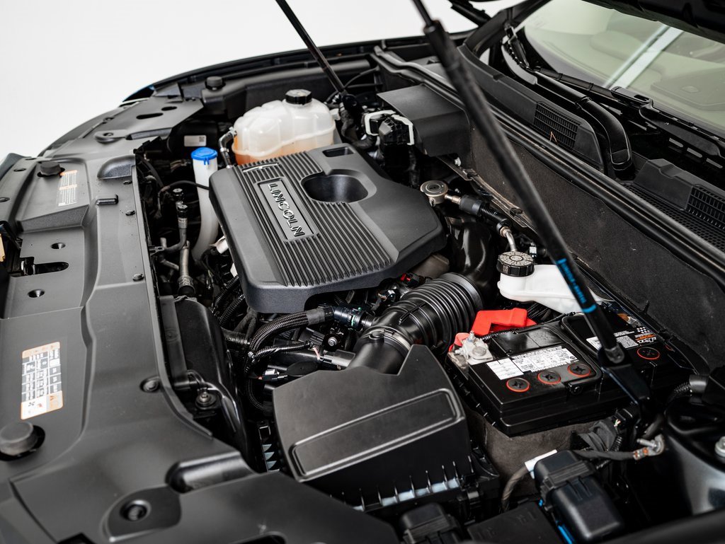 Used 2019 Lincoln Nautilus Select image 40