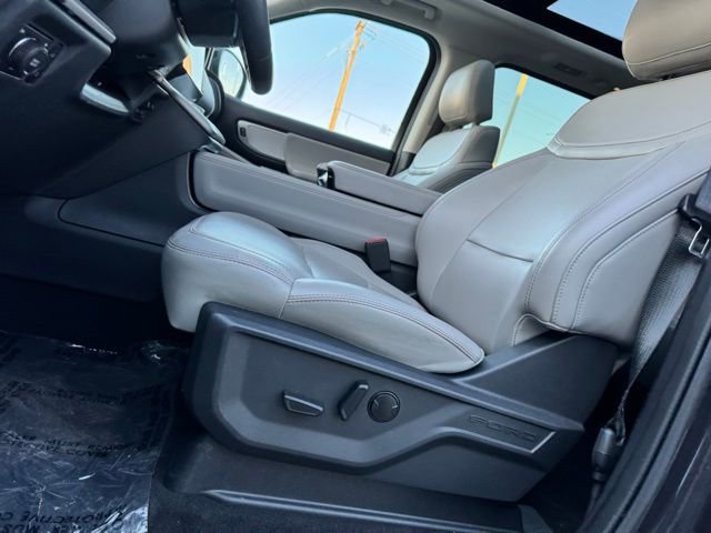 Certified 2025 Ford Expedition Max Active image 8