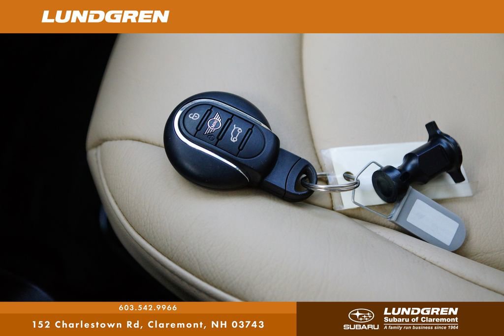 Used 2019 MINI Cooper 4-Door Hardtop image 27