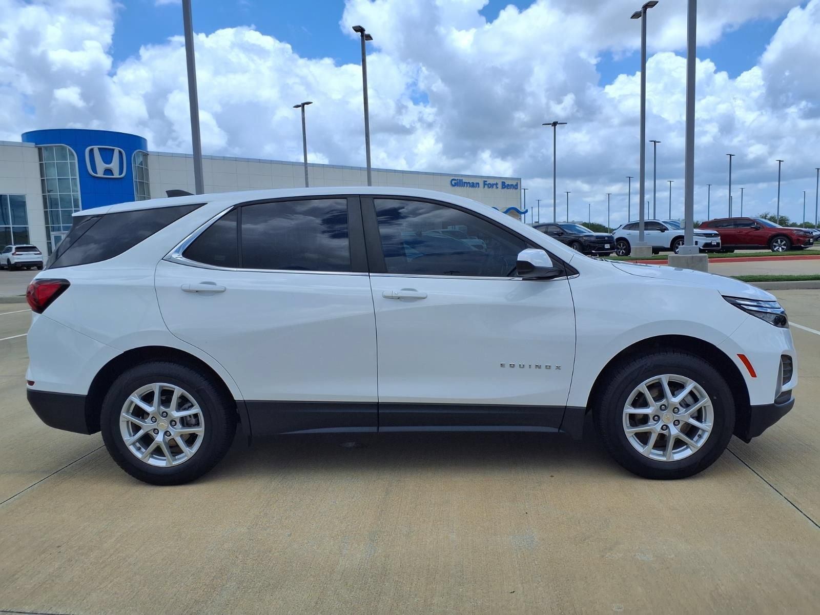 Used 2023 Chevrolet Equinox LT FWD image 8