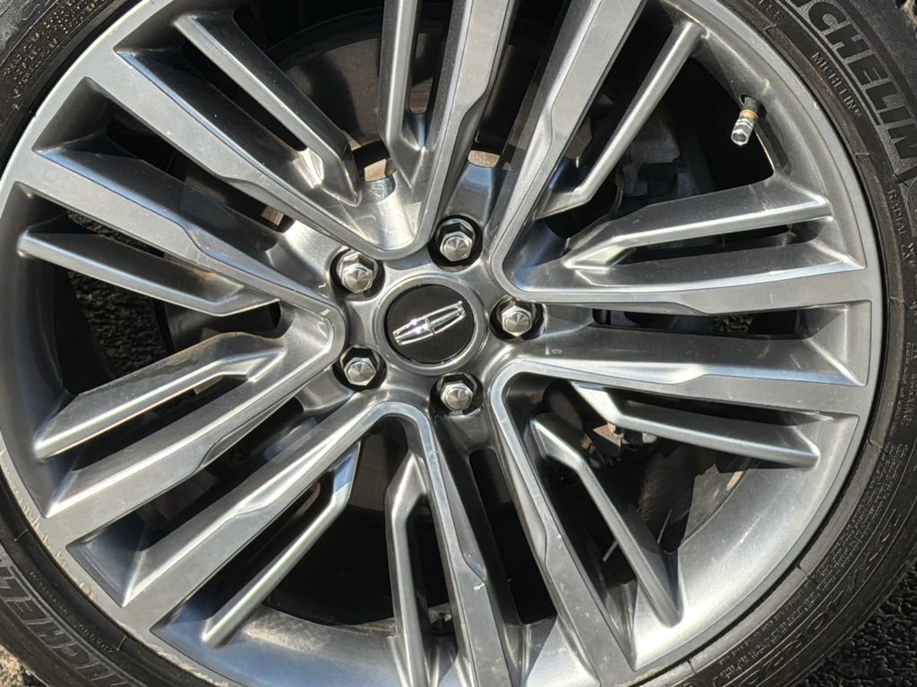 Used 2016 Lincoln MKC Reserve image 7