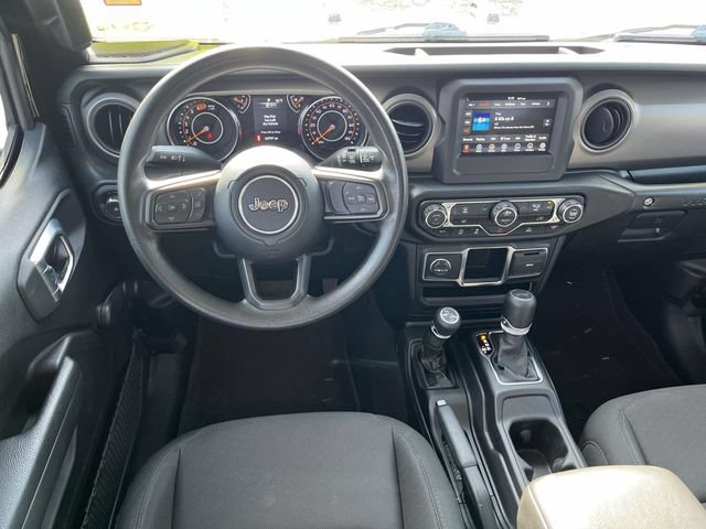 Used 2023 Jeep Wrangler Unlimited Sport AWD/4WD image 12