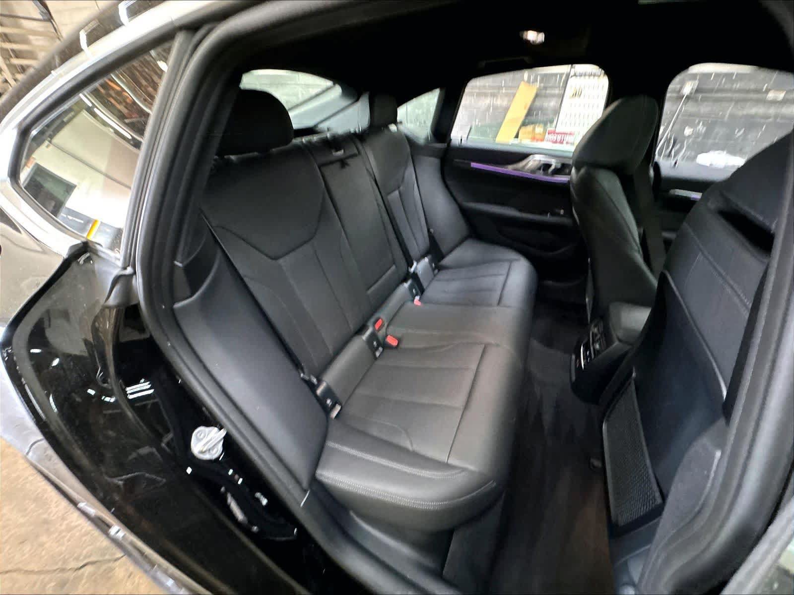 Used 2024 BMW i4 eDrive35 w/ Premium Package RWD image 29