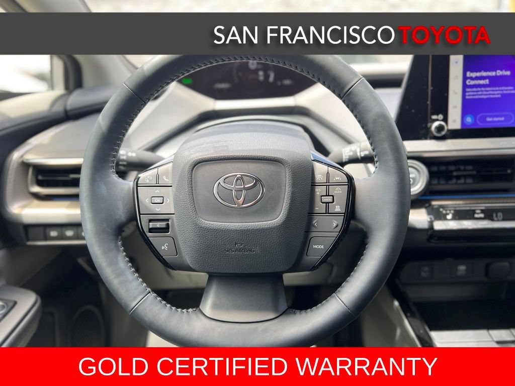 Certified 2024 Toyota Prius XLE FWD image 31