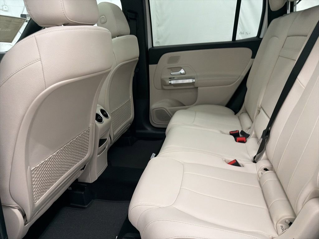 Used 2026 Mercedes-Benz GLB 250 GLB 250 image 20