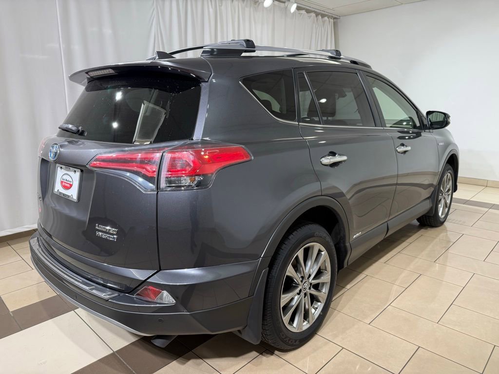 Used 2017 Toyota RAV4 Limited w/ Advanced Technology Package AWD/4WD image 5