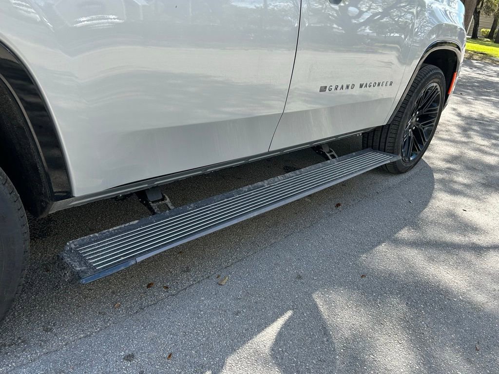 New 2026 Jeep Grand Wagoneer Limited AWD/4WD image 39