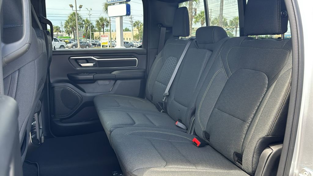 New 2026 RAM 1500 4x4 Crew Cab image 15