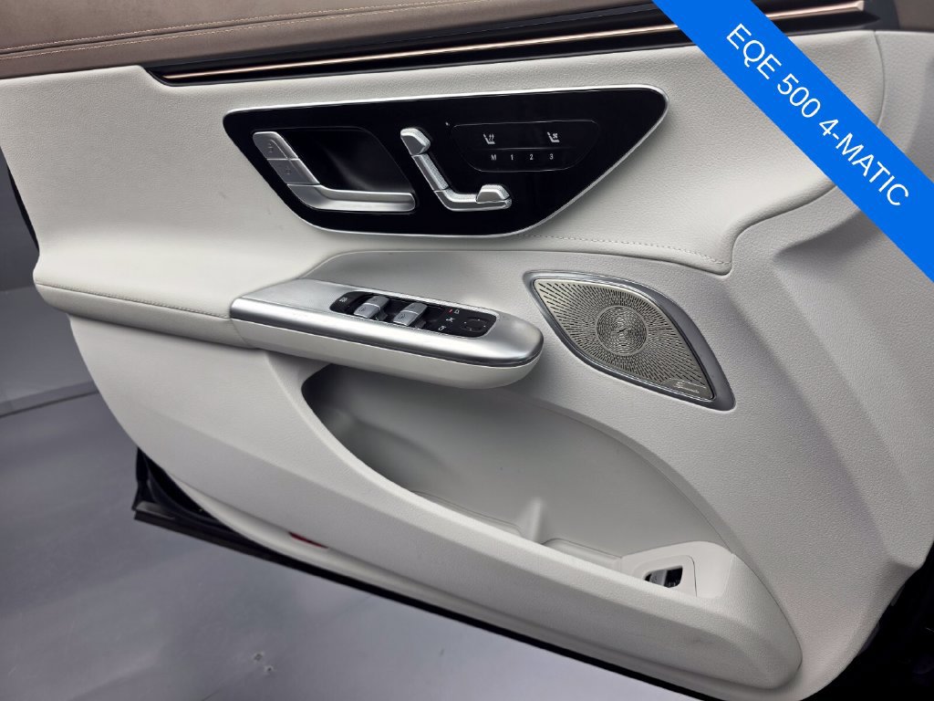 Used 2023 Mercedes-Benz EQE 500 4MATIC Sedan image 23