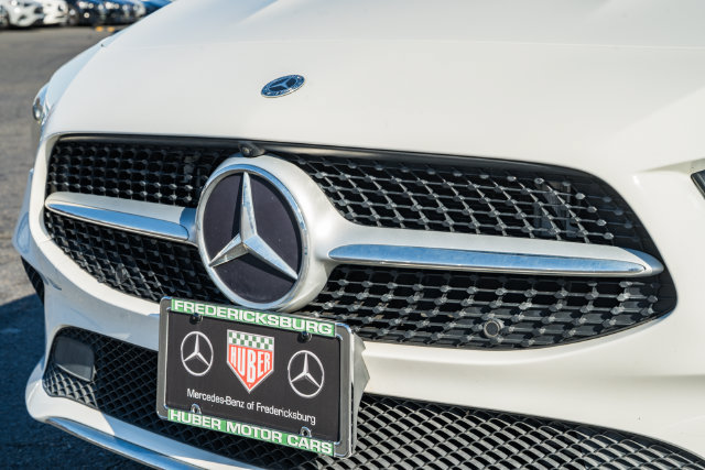 Used 2023 Mercedes-Benz CLA 250 4MATIC w/ Premium Package image 11