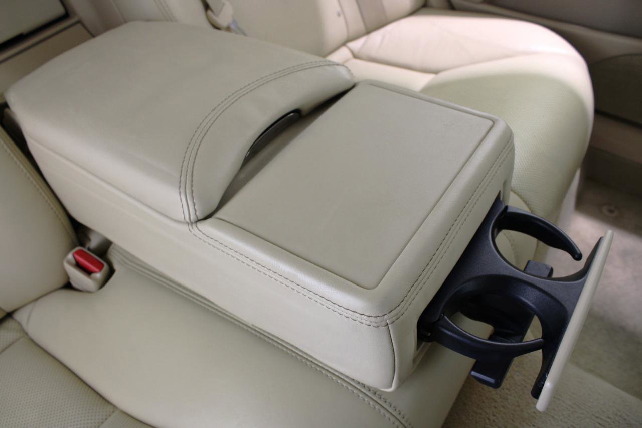 Used 2016 Lexus LS 460 w/ Comfort Package image 46