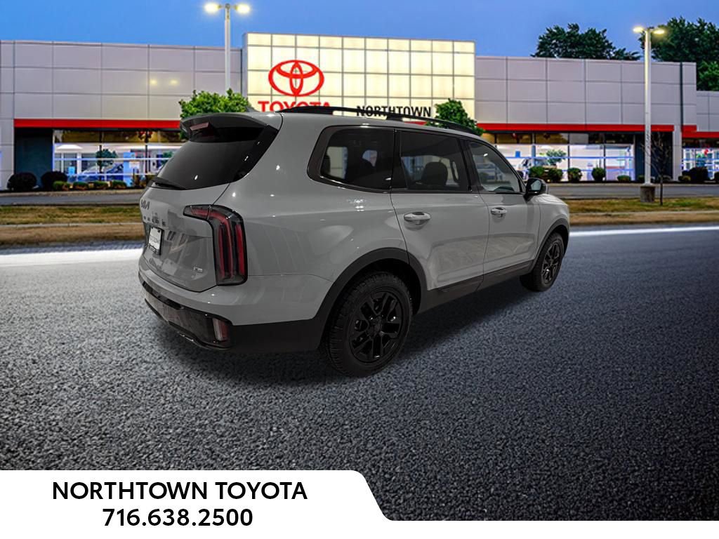 Used 2025 Kia Telluride AWD image 30