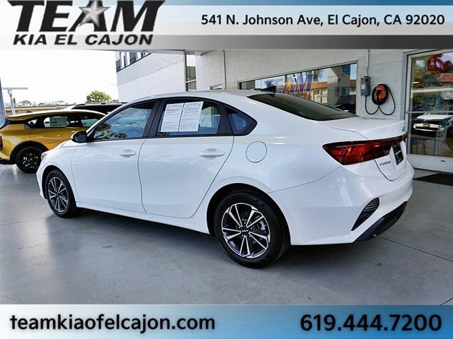 Certified 2024 Kia Forte LXS image 7